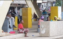 Dakar : le gouverneur interdit l’occupation des espaces sous les autoponts et échangeurs