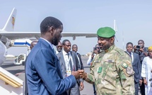 Mali : Bassirou Diomaye Faye entame une visite de travail de 24 heures à Bamako