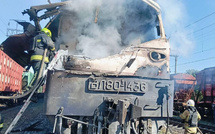 Ukraine : la Russie frappe deux trains et Kiev paralyse 