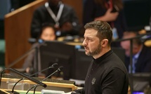 Volodymyr Zelensky: l’Ukraine a choisi de «ne pas mourir» et de défendre son indépendance