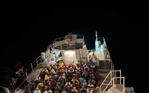 Migration irrégulière : la Marine nationale secourt 124 migrants au large de Djiffère